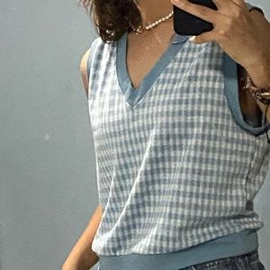 sweater vest
